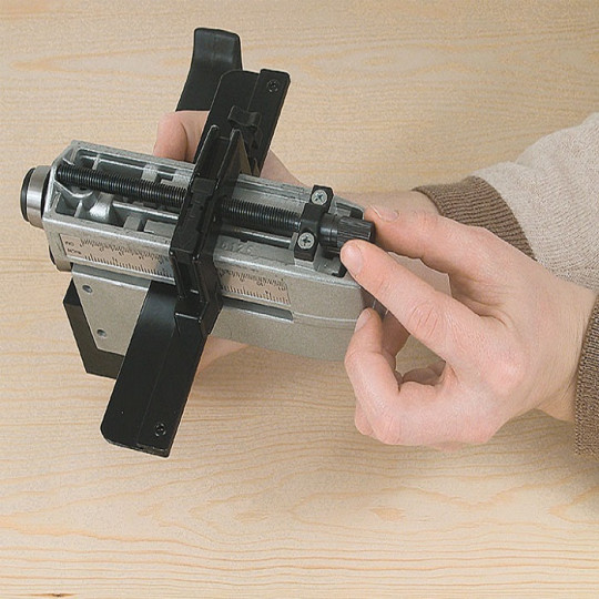 CO15L Obcinarka do laminatu VIRUTEX