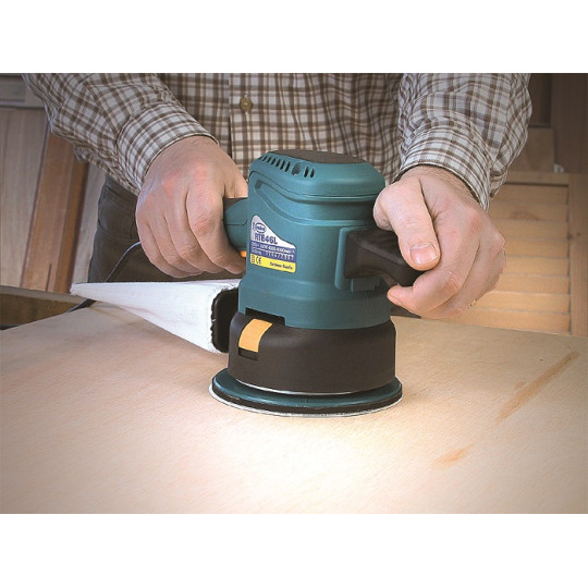 RTE146L Szlifierka mimośrodowa 350W, oscylacja 4mm, dysk 150mm, RPM 4000–8000 VIRUTEX